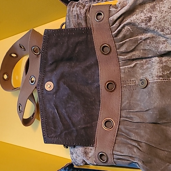 Canvas cross body bag - Picture 2 of 6